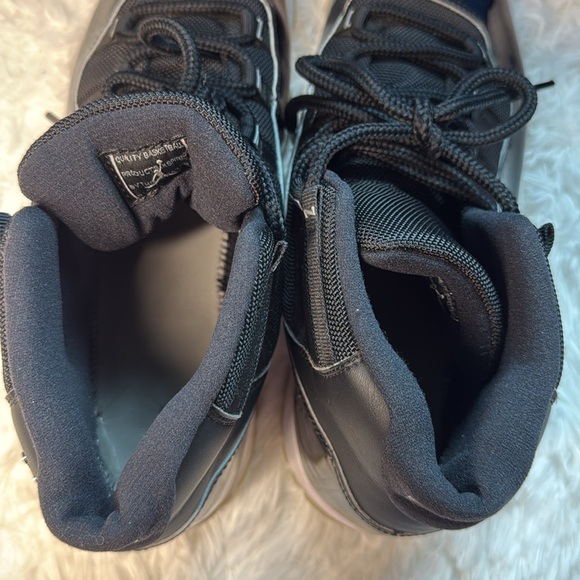 Jordan 11 jubilee - Picture 5 of 5